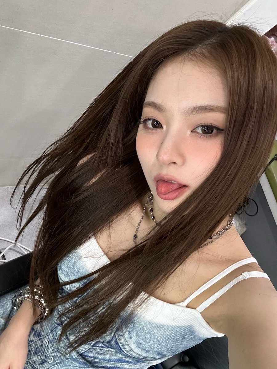 Chaeyoung_9514's tweet photo. https://t.co/INPqAEUseZ