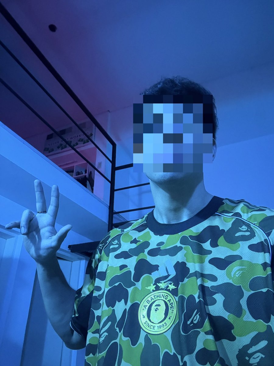Yanbonaldi's tweet photo. 🦍🦍🦍 https://t.co/sroETgUqKA