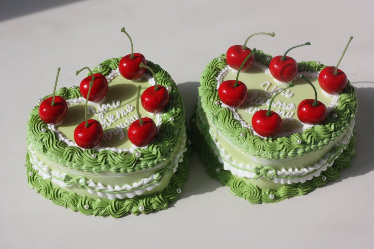 Hwe___N's tweet photo. 🍰케이크 보석함 커미션

슬롯 오픈했습니다!

📩 신청: https://t.co/4oAhouOA5Z

#RT 이벤트
이 글을 RT해주신 분 중 1분께
케이크 보석함 or 덕자금 2.0 드립니다! https://t.co/n0ZIlQSlE3