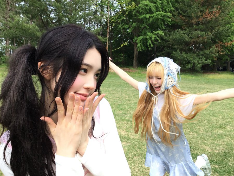 Uyeon1i's tweet photo. 아…너무 좋다 https://t.co/wjVkbWc1Sd
