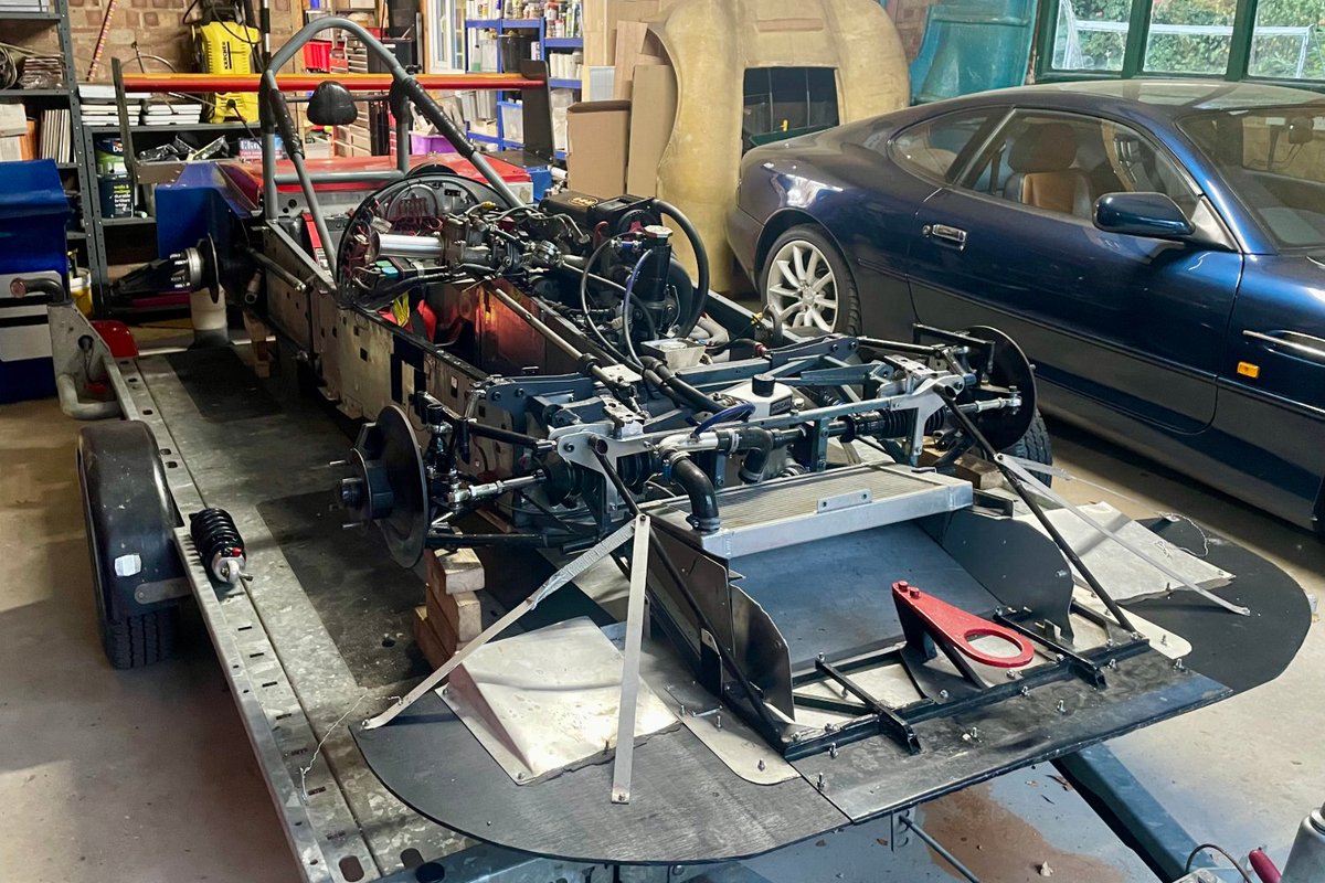 RacingAsp's tweet photo. Rebuilding the front end between race weekends and correcting some geometry issues along the way. All part of racing! https://t.co/dZxwbrQQrq