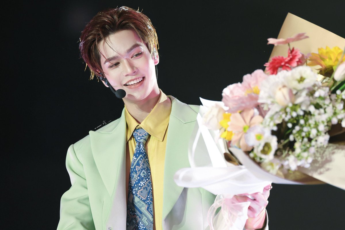 mukeiei0304's tweet photo. (((ดอกไม้สวยสู้คนไม่ได้เลย))) https://t.co/ygDlEyspTN
