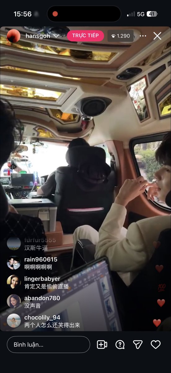 Sooya1416's tweet photo. Trước giờ G Aylio trên Live của Hans
ZhengTong at Weibo Gala

#AylioXWeiboGala https://t.co/mdVvmg6JEL
