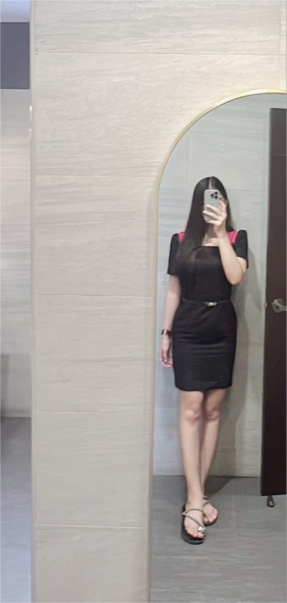 start151231's tweet photo. อยากตัดผม🥰🥰เพราะมันง่ายกว่าตัดใครสักคน😂😂😂ศุกร์ก็��ม่ได้จุก… เสาร์ก็เหงาเช่นเคยยยย https://t.co/GFhWiXaBIW