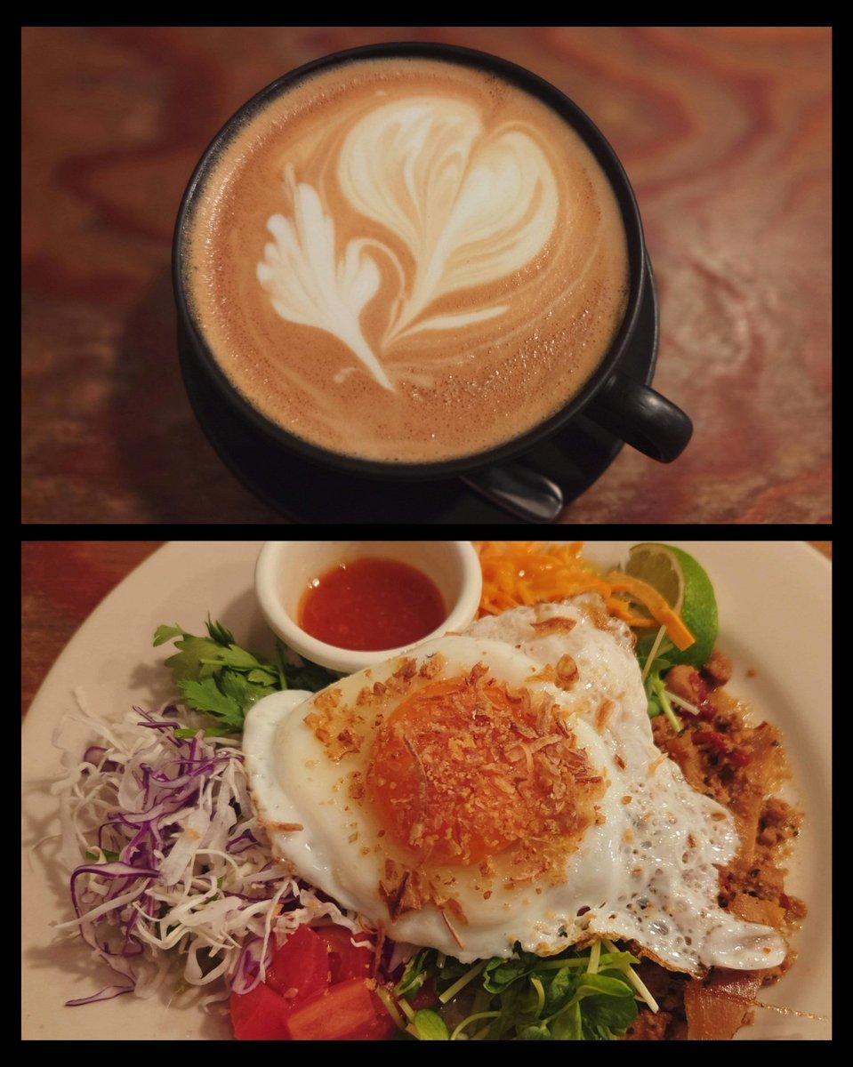 natsume_aogiri's tweet photo. ❖彩り野菜と鶏ひき肉のベトナム風ガパオライス
❖カフェラテ
#WIREDCAFE
+++
水族館いくのは また今度にしよ
早く帰って、原神の水族館イベ終わらす
(*`ω´*)🪼🐠🪸 https://t.co/RT7fvQjINn
