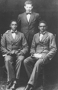 HistorySAZAR's tweet photo. Cape Congress officials, c late 1920s: Stanley Silwana (Asst Secr); Johnny Gomas (Acting Pres); Bransby Ndobe (Prov Secr). Source: Johnny Gomas Voice of the Working Class - A Political Biography by Doreen Musson https://t.co/4lU8PfdMlD