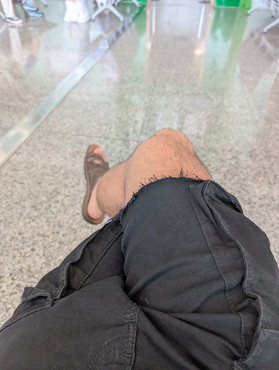 Haniel_xPoetry's tweet photo. Está mañana me he levantado con una sensación de que me la suda tanto todo... Que estoy hasta maravillado con mi propio sudapollismo. https://t.co/AE6agV6vCZ
