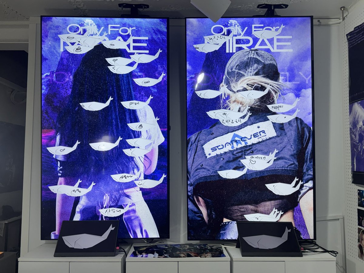 Zzzuingv's tweet photo. #HowToFly_미래
#HowToFly_MIRAE
사랑이 눈으로 보이는 카페 .. ♡♥
미래님 축하합니다 ~.~ https://t.co/5GvgmRGBnS