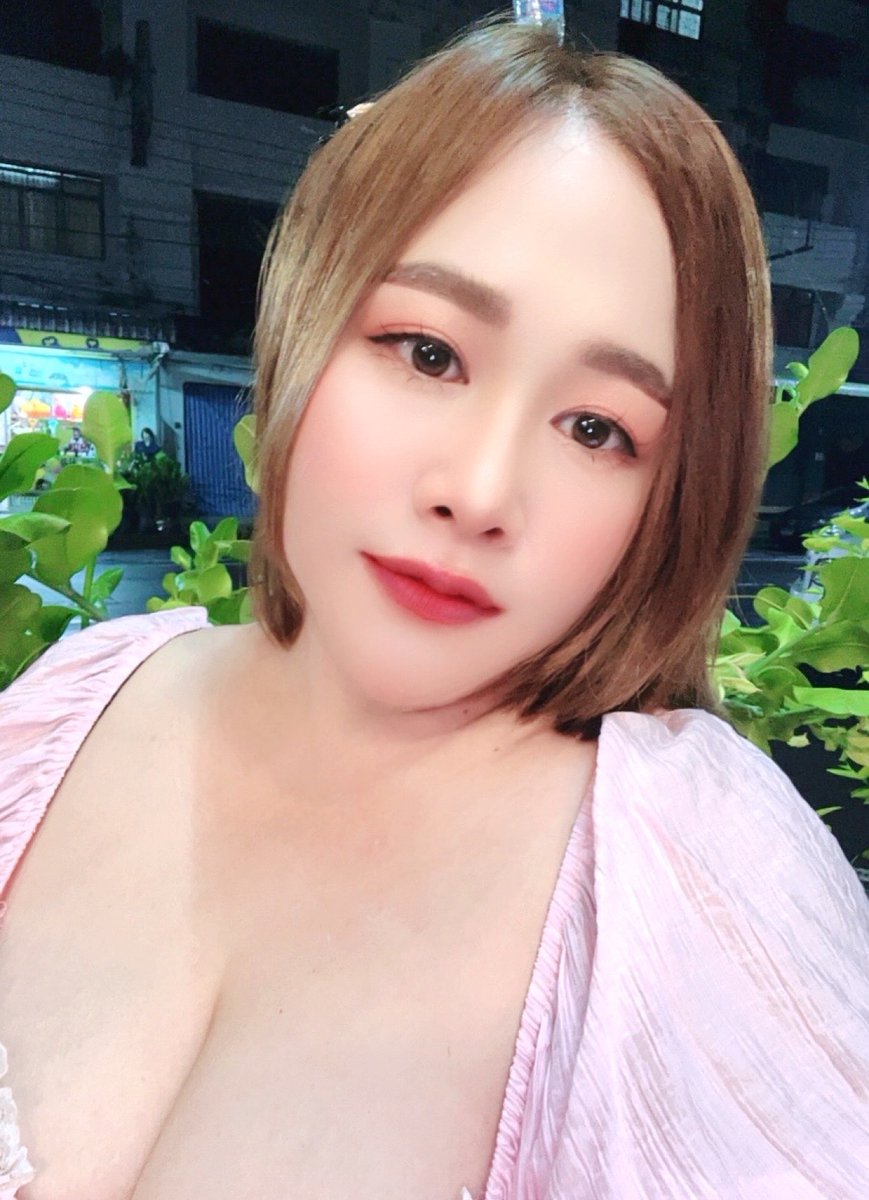 TonyaHendr62311's tweet photo. จงเป็นตัวเองในเวอร์ชันที่..
มีความสุขที่สุด🍩🧁☕️
#ในเมืองกระบี่

นวดผ่อนคลาย🙂☺️
ติดต่อมานะคะ
☎️ 0648840292
🆔️pattie064884029 https://t.co/s54ytFfWCl