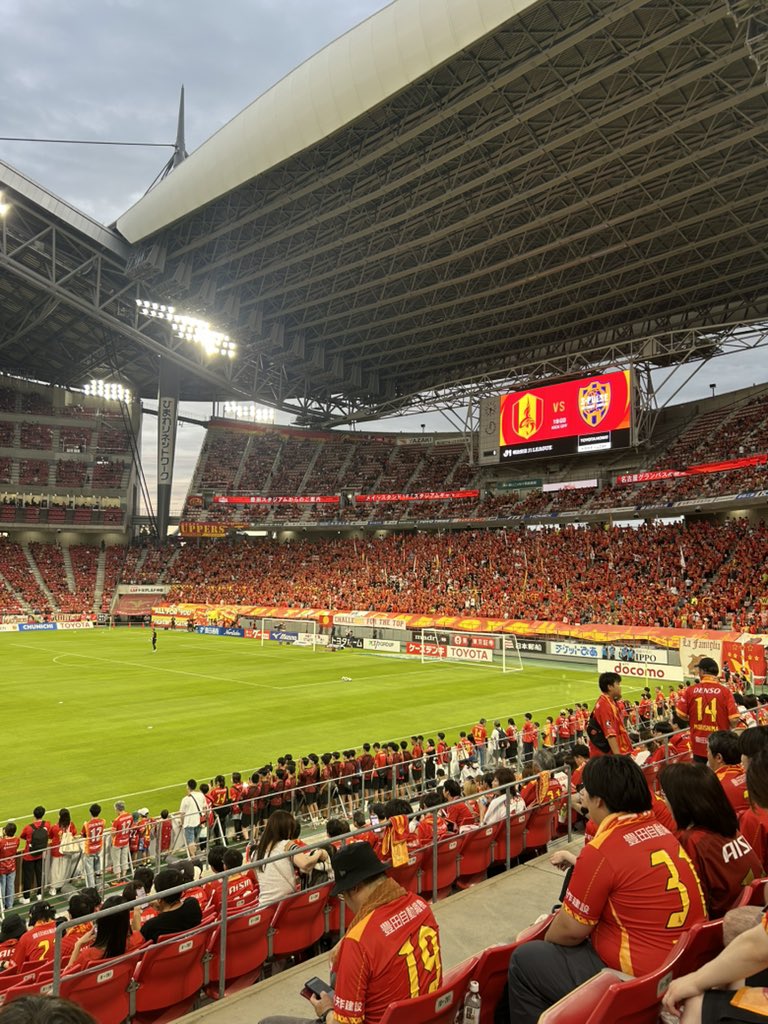 koha2yo's tweet photo. 開幕ですねえ🥰⚽️ https://t.co/sndaURyfXt