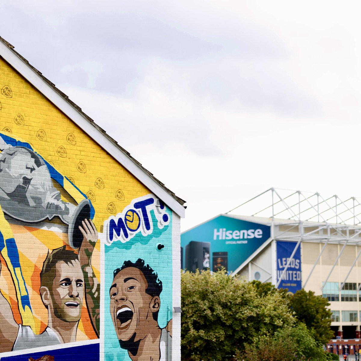 LUFC's tweet photo. 🤩 Back Home! https://t.co/gdnxMPzMQD