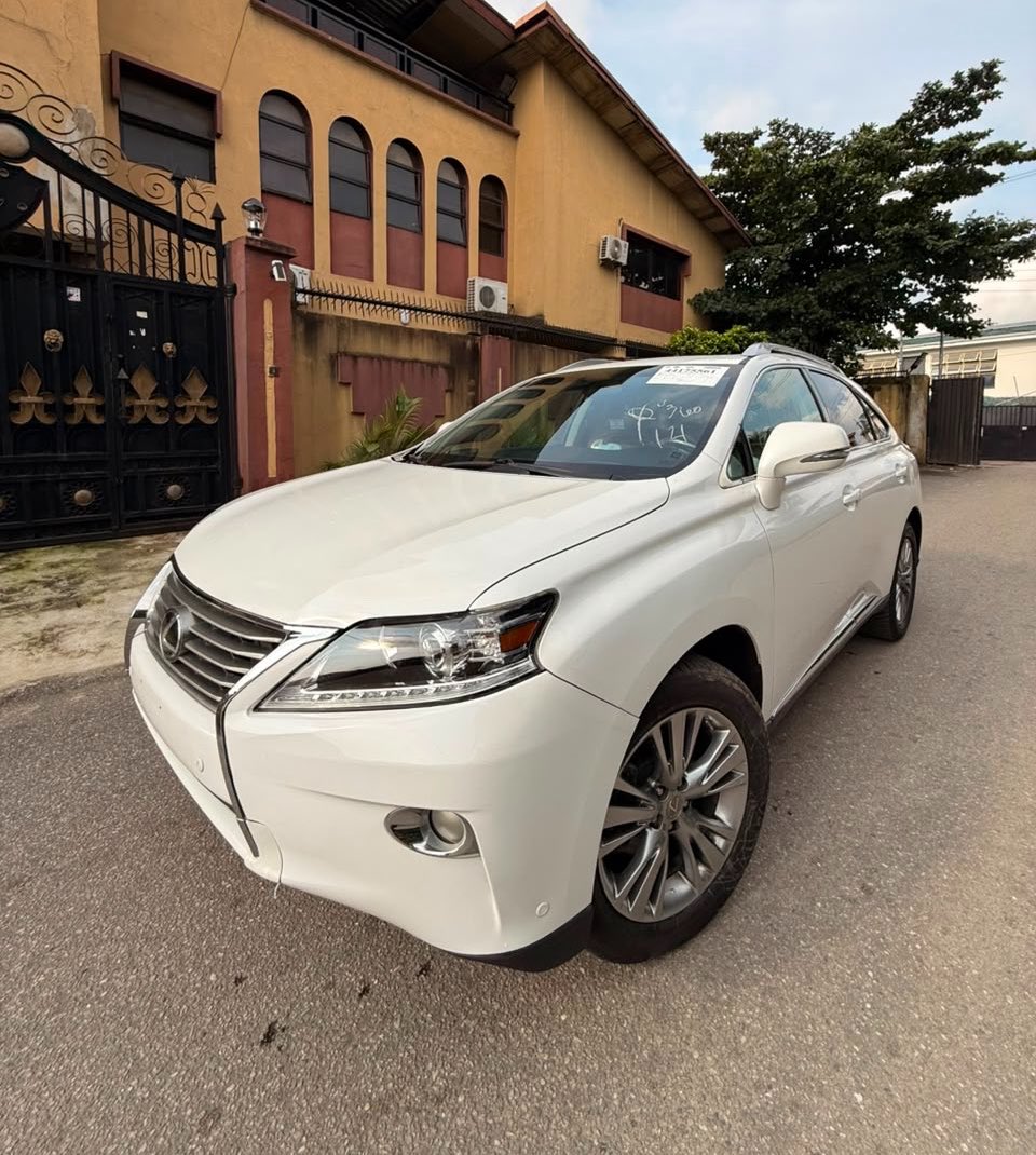 Autorush2's tweet photo. 🚘: FOREIGN USED 2014 LEXUS RX350
💰: 24,500,000 NAIRA ($17.5K) ONLY! https://t.co/hcl6c2ifYS