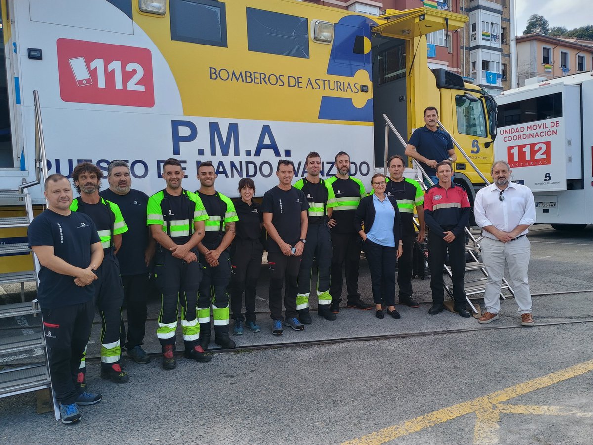 112Asturias's tweet photo. Equipo @BomberosAstur y @112Asturias en PMA #SELLA. https://t.co/Un8lwgWBHE