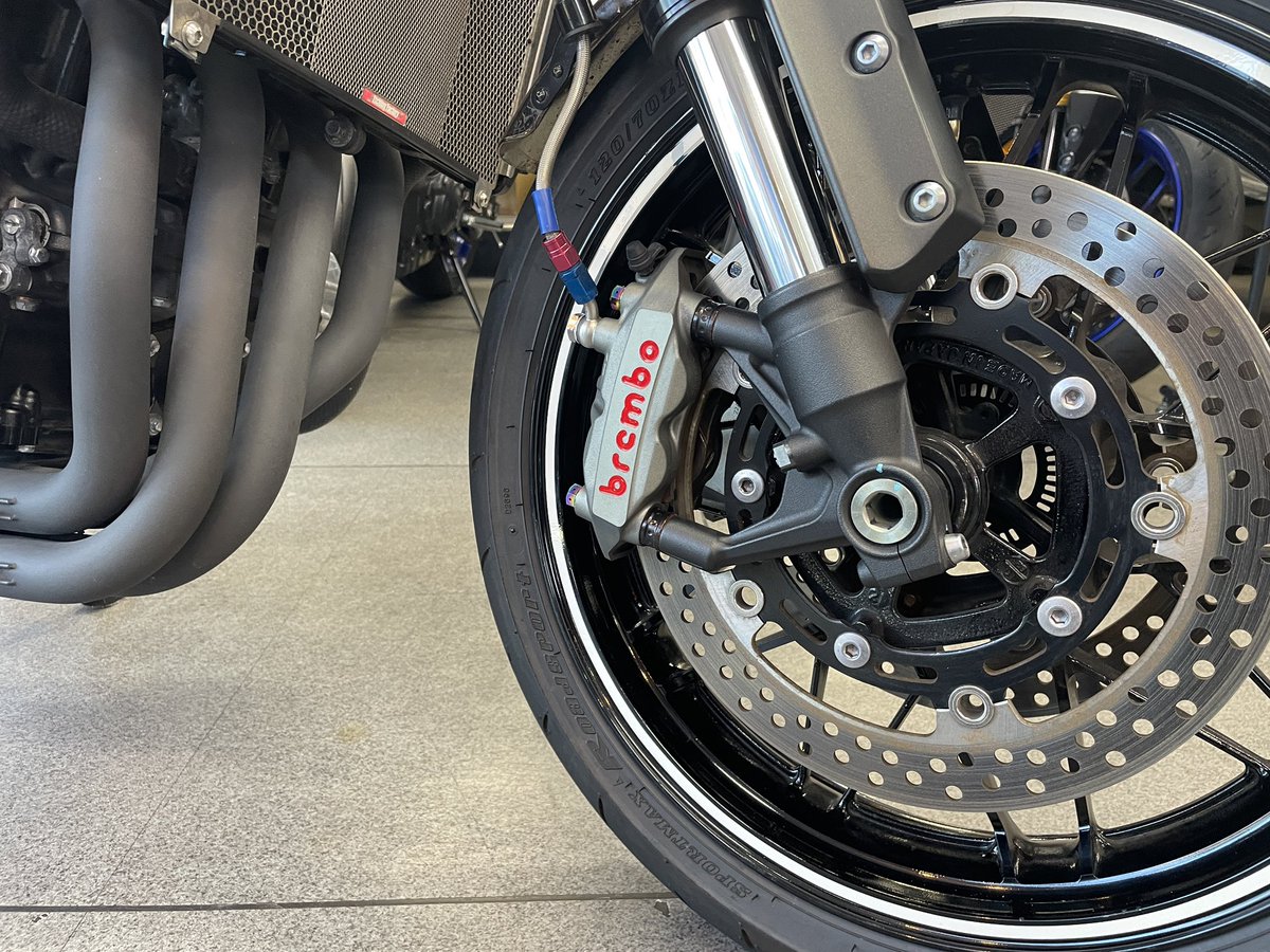ysphiyoshi's tweet photo. 特選中古車情報✨
Z900RS CAFE
2022年 走行距離 18,270㎞
オプション チタンフルエキ、前後ブレンボキャリパー、オーリンズRショックなどなど多数
#Z900RSCAFE
#kawasaki
#Goobike https://t.co/EylmeFaEOk