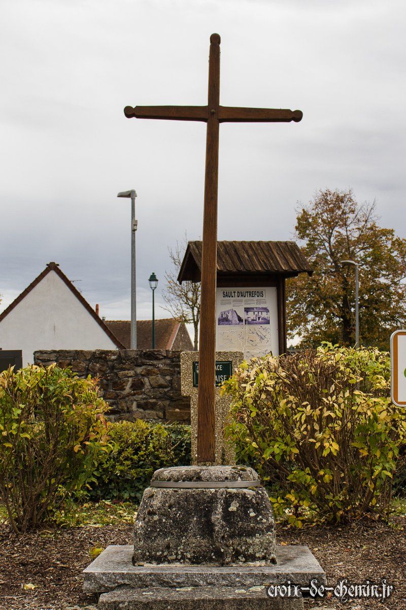 CroixDeCheminFr's tweet photo. 2⃣
#Croix pommée
ℹ️ https://t.co/LtXpe3c8DF
#CroixDeChemin #PetitPatrimoine #Prémilhat #Allier #Auvergne https://t.co/zuJdBX9AL4