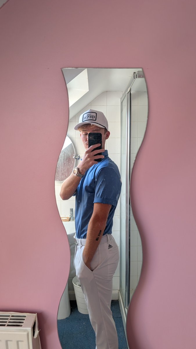 HovlandEnjoyer's tweet photo. Club champs day 1 fit. Tee off in 15 https://t.co/zJyLy6UMBe