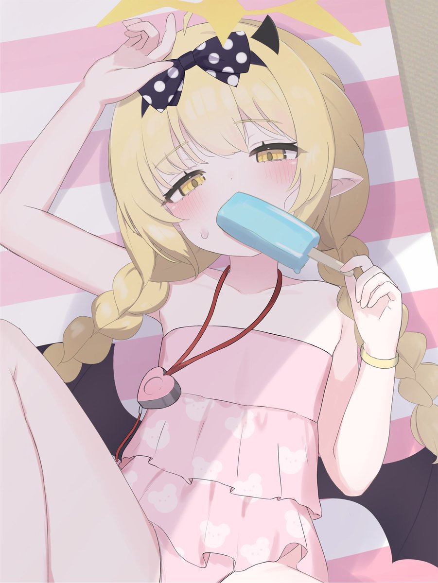 yuu1601's tweet photo. #ブルアカ
水着イブキ💛🧊 https://t.co/Y5PuEeQ0bl