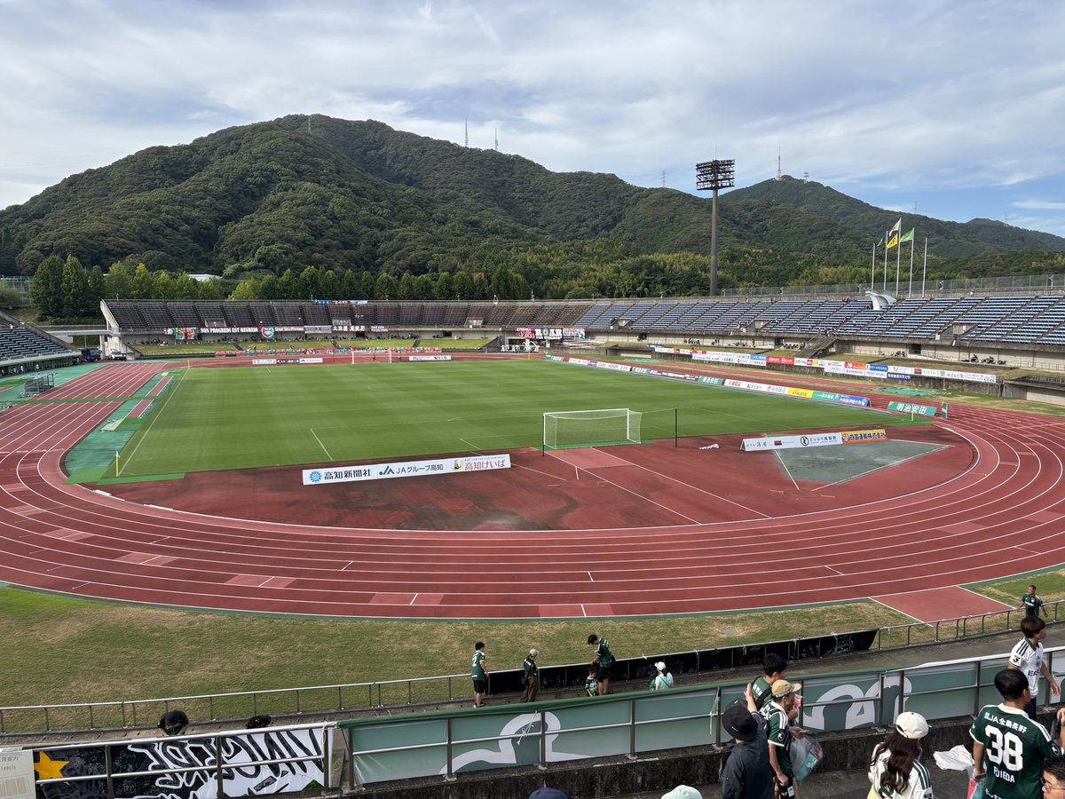 yukko178's tweet photo. 今日はここから‼️勝つぞ‼️
藤枝&amp;愛簾スタメン‼️期待しかない‼️
#yamaga https://t.co/JQZ7nigsoP