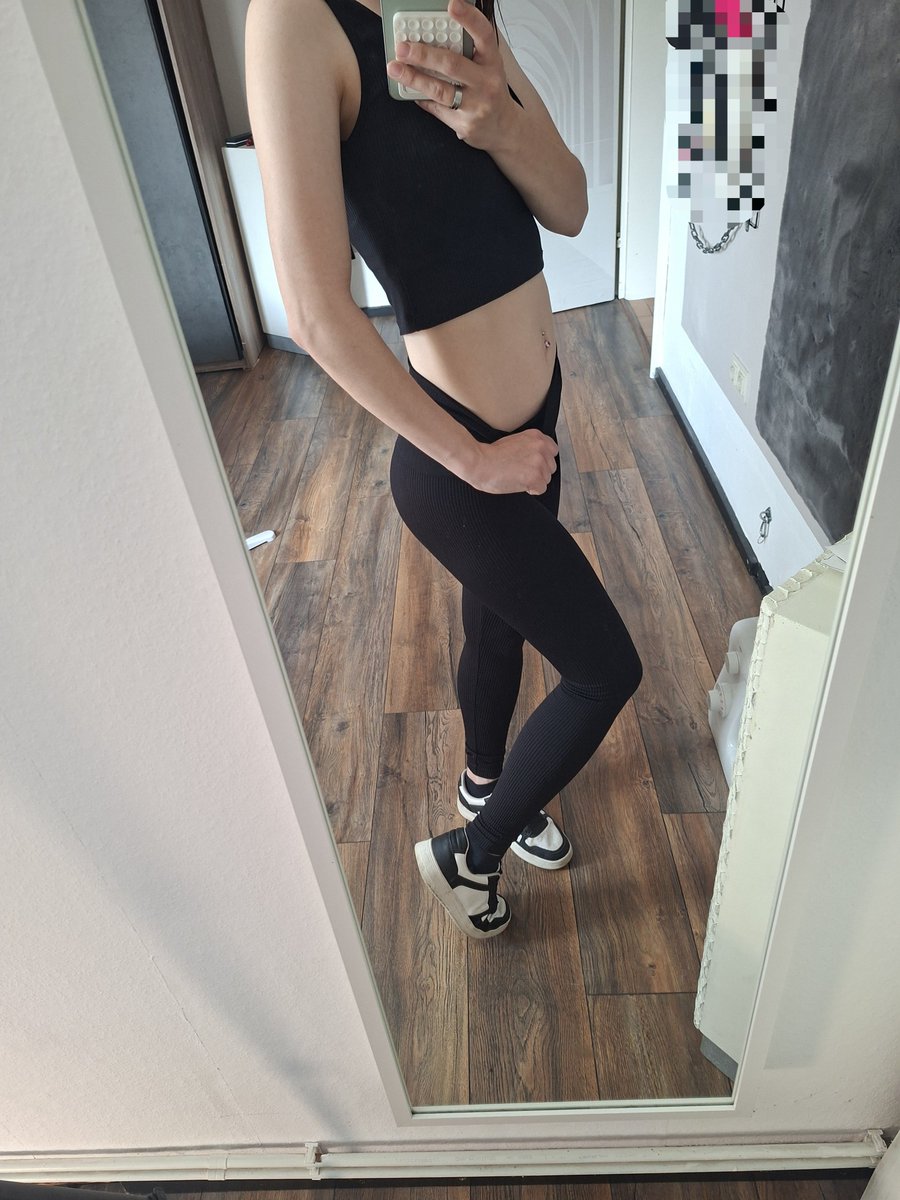 Jesmylife_VIP's tweet photo. Am I your type? https://t.co/MeF7jdLPtY