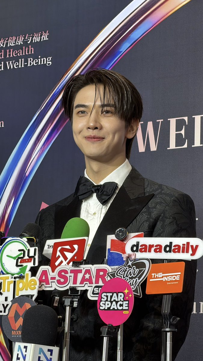 themangozero's tweet photo. 🇹🇭🇨🇳พาชมบรรยากาศในงาน 2026 WEIBO GALA สุด Exclusive ยกทัพศิลปินและนักแสดงทั้งไทยและจีนกันมาเพียบ!
เตรียมรับดาเมจความหล่อ ความสวย ออร่าพุ่งกันได้เลย 🎤🎬✨💕
.
วางข้างกันแล้วค่อนข้างเหมาะสมเลยค่ะ
.

WEIBO GALA 2026 AT SIAM PARAGON
#WeiboGala2026xSiamParagon 
#WeiboGala2026
#Maxky_rp 
#บาสเด็กอ้วนที่แท้จริง
#แม็กกี้บาส #MaxkyBas