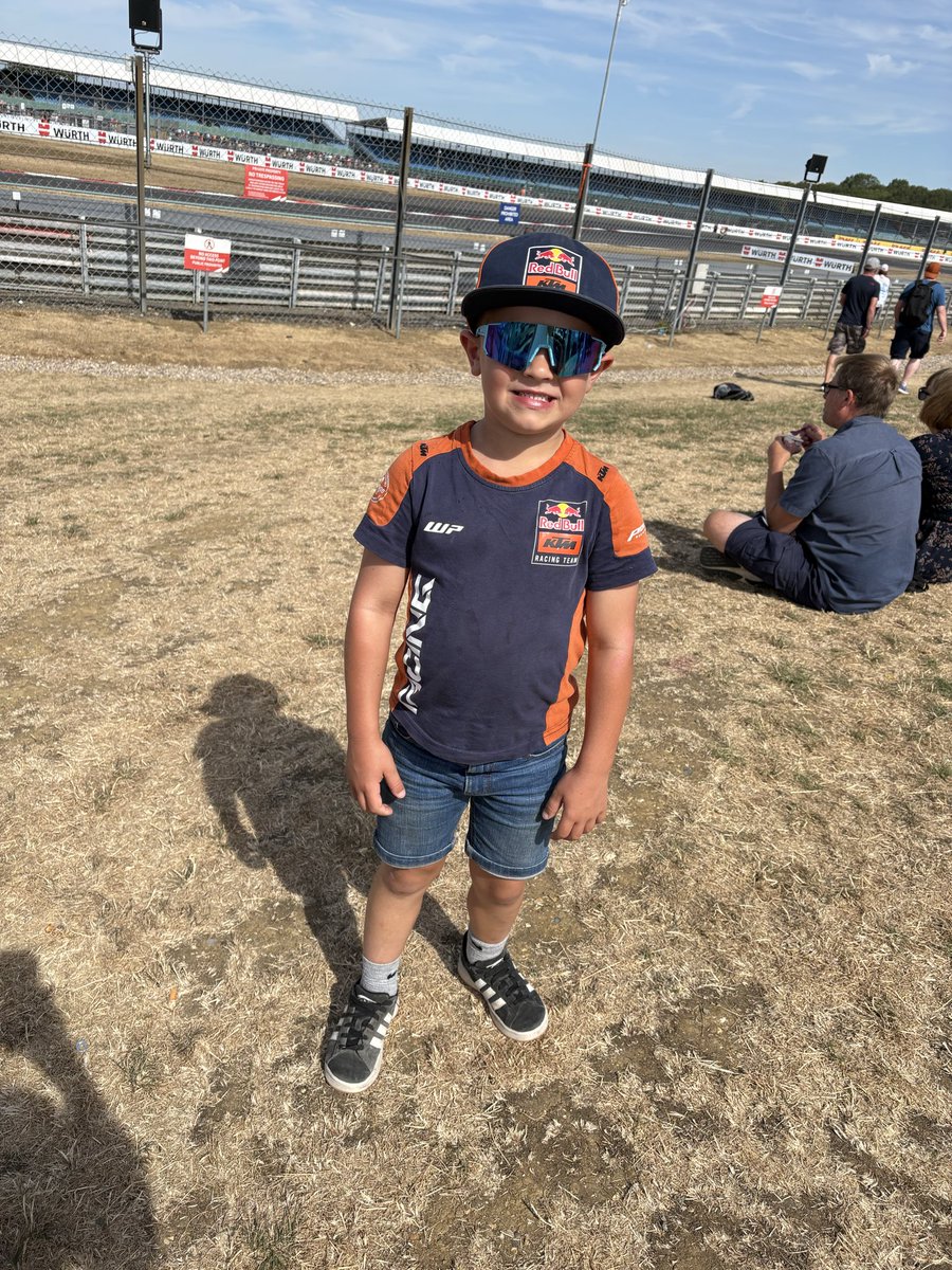 Joe_Ward46's tweet photo. George is back at Silverstone for the @MotoGP  this time to see some actual racing for the first time! Buzzing to see @37_pedroacosta and the @KTM_Racing bikes! 🏁 https://t.co/0nHC57Iu7S