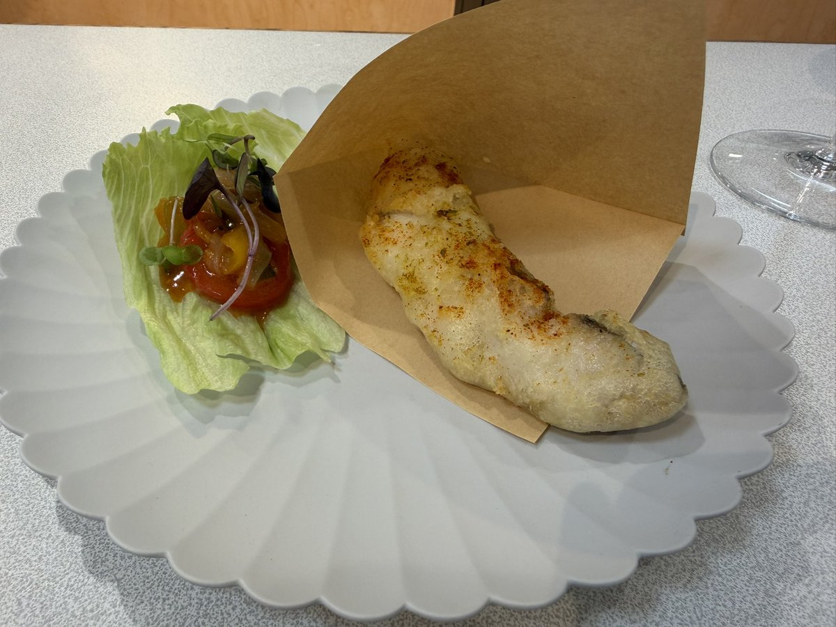 nako_moca's tweet photo. ラルケストコース   2026.8.5

〇熊本赤茄子の冷たいスープ
〇サスエの魚のベニエ
〇ブルターニュ産仔牛ロース(ペドロヒメネス)

ラトリエで最初に出てきたナスのスープ
がまた食べれるとは思わず、嬉しすぎた🥰

めっちゃいい席座れた😂

アムールデュガトー https://t.co/0t7jPKJfjF