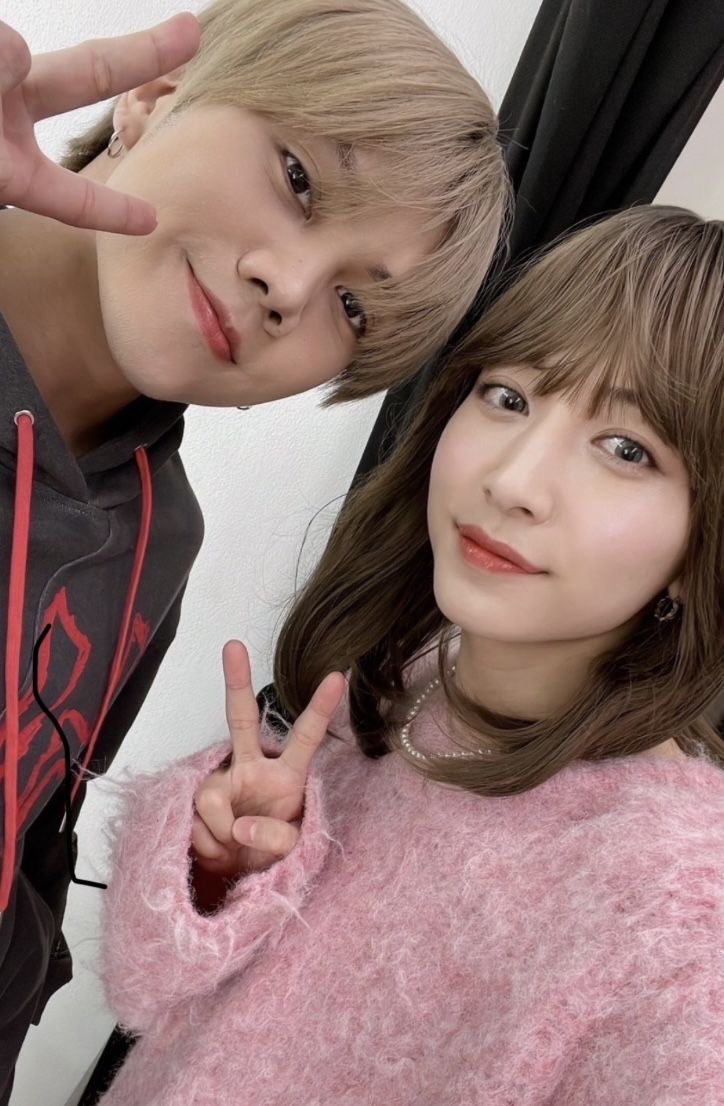 taichanidol1225's tweet photo. 交際中                          結婚して5年 https://t.co/rRpswXE1Dr
