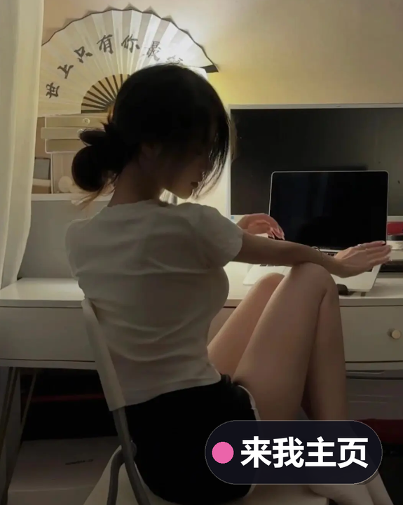 Whateverteeshir's tweet photo. #反差 自己煮了番茄牛腩第一次成功想找哥哥来尝尝 #上海。 https://t.co/IsvC4jUmPD