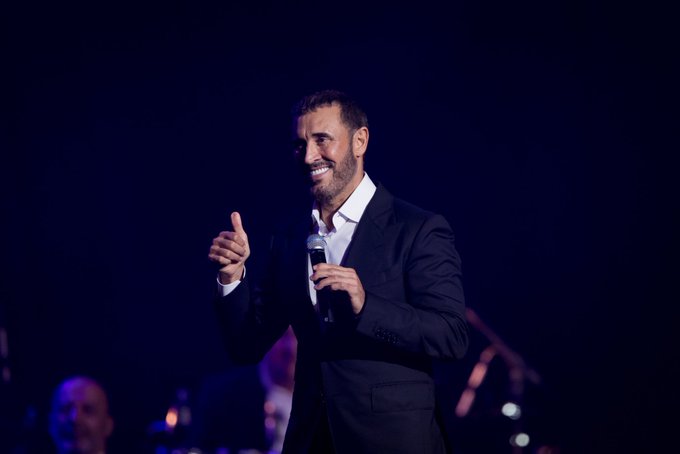 AsirGulfEvents's tweet photo. حفلة القيصر كاظم الساهر في أبها.. جاهزين للرومانسية والطرب الفاخر؟ 🎼🏛️

ترقبوا التفاصيل في حال الإعلان الرسمي عن موعد الحفل ضمن فعاليات #موسم_صيف_عسير 2026 على مسرح طلال مداح!

هل تتوقعون حضور القيصر @KadimAlSahirORG  هذا الصيف؟ ومين ينطر هذه الليلة الاستثنائية؟ ☁️✨

🎟️ تفقّد الرابط للتحديثات والتذاكر المتاحة:

https://t.co/WbebnEVV1R

🔔 خليك متابع معنا وفعل الجرس ليصلك رابط الطرح فور انطلاقه!

#كاظم_الساهر_في_أبها #تذاكر_كاظم_الساهر #كاظم_الساهر #الوجهة_عسير #موسم_صيف_عسير #أبها #مسرح_طلال_مداح