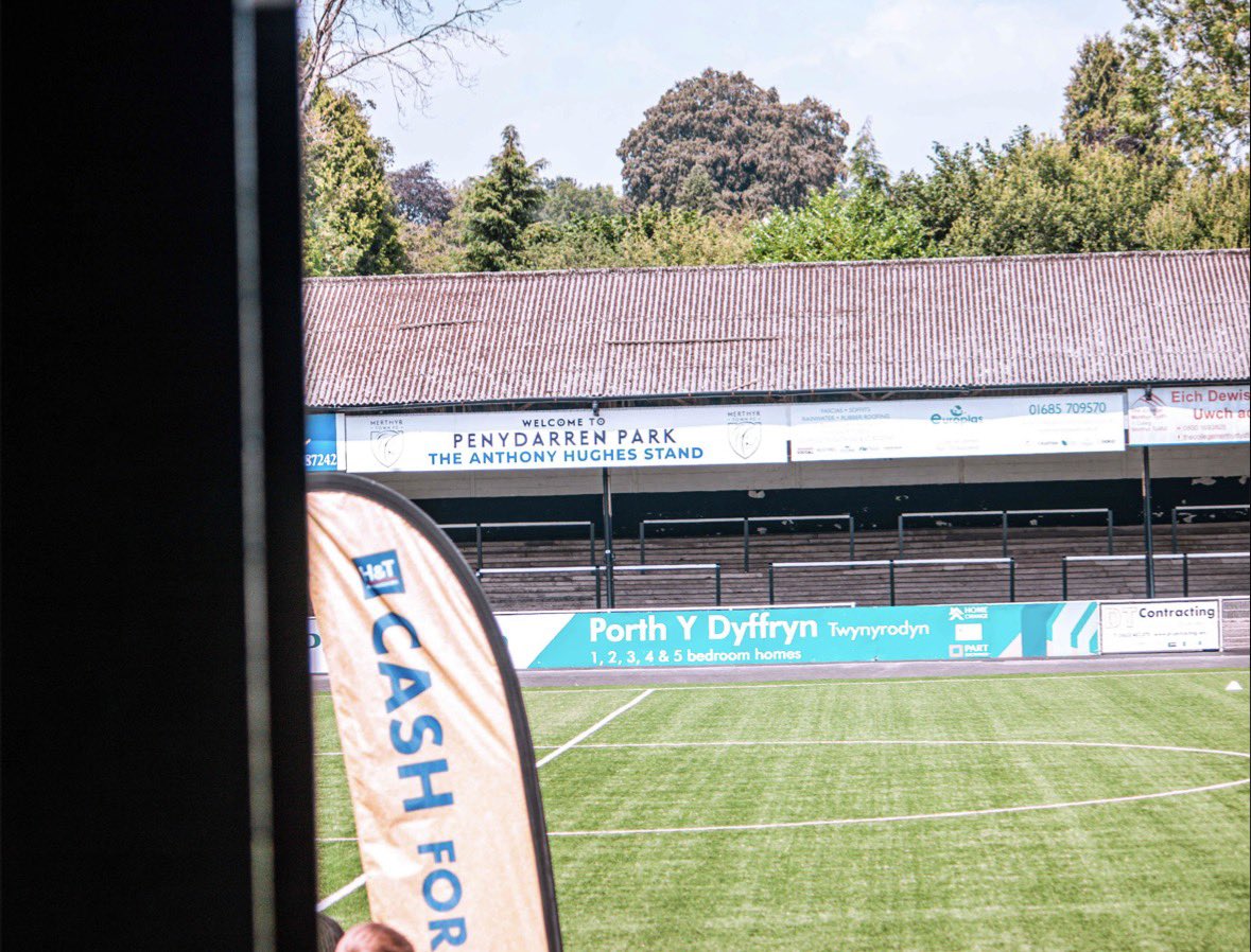MerthyrTownFC's tweet photo. 👏 Ahead of our opening league fixture this afternoon, we would like to thank all of our sponsors as well as individuals and organisations that have provided their unwavering support to the Martyrs.

Here’s to another fantastic year at Penydarren Park.

#OurTownOurClub https://t.co/NvOnpPkHU2