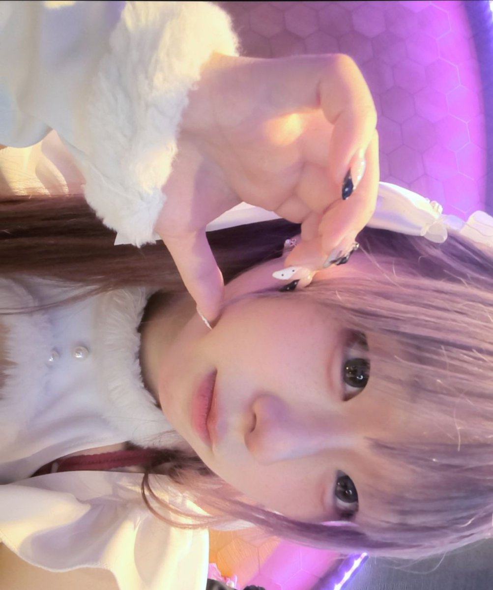 am__0lem's tweet photo. しゅ！！！おめめ過去一煌めいてまつ✨✨
ユニコーンの力かにゃ

てぃくとくで配信してますよ~❣️きて！！
https://t.co/EVDDvyUDhn https://t.co/0MYyG587vL