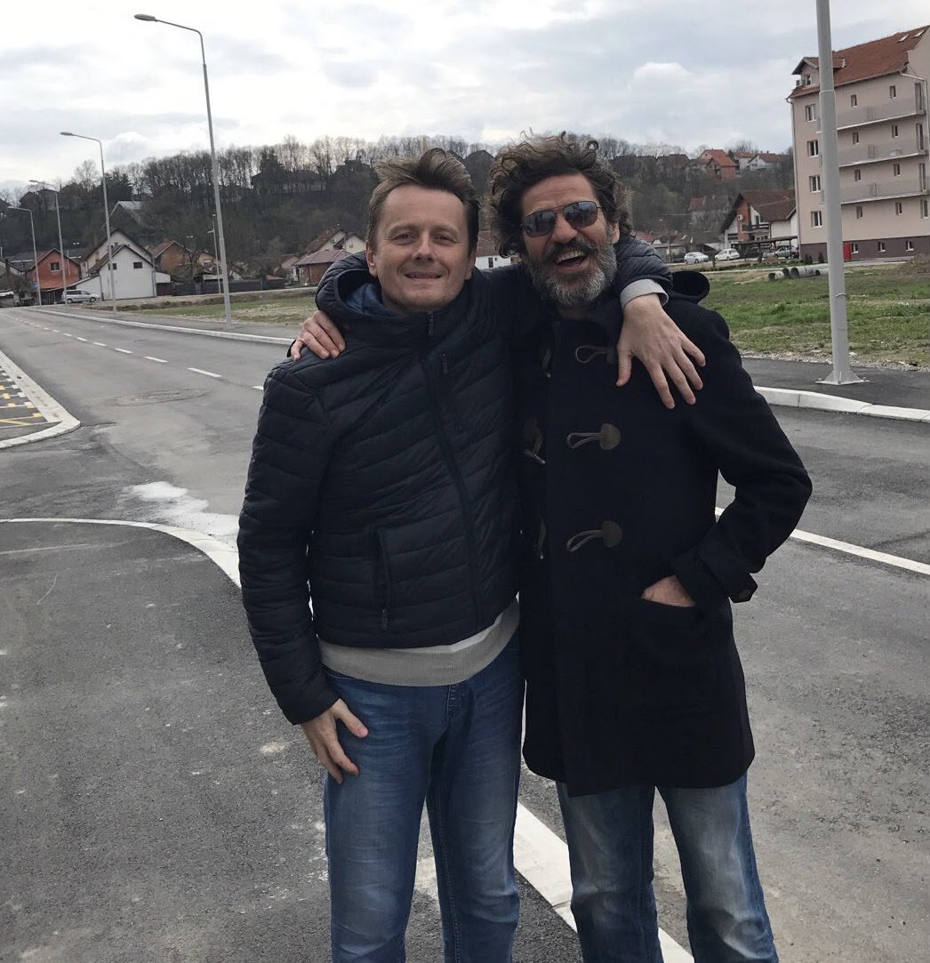 Vookela's tweet photo. Ко ли је све на “студентској листи” наш? Мислите о томе… 😉 https://t.co/uY8CcNjdf5
