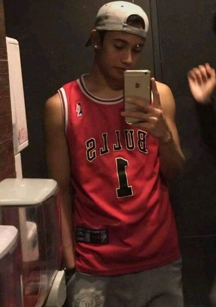 krstnrrae's tweet photo. Sumakses in a photo. ✨🏀

//ig: officialSB19

@SB19Official #SB19_KEN https://t.co/ZKXE3YFcp7