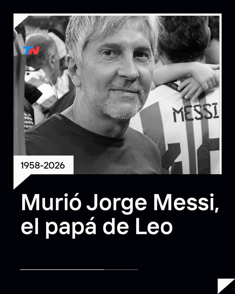 todonoticias's tweet photo. CONMOCIÓN Y DOLOR | Murió Jorge Messi, el hombre que formó al mejor de todos los tiempos
https://t.co/roilJjJNaq

Fue su papá, y también el que forjó su carrera. Lo acompañó desde siempre, buscando los tratamientos para llevarlo a la cima.

Fue su pilar cuando estaban solos en España y Leo era aún "una pulguita". Así se convirtió en su representante y en su principal asesor en el fútbol.

Desde el año pasado Jorge Messi sufría problemas de salud.