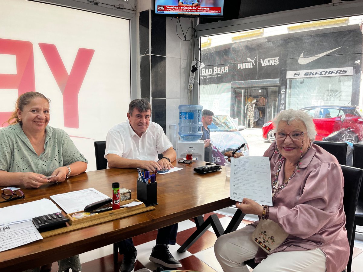 aykutcc's tweet photo. Yeni Parti'mize katılımlar hızla sürüyor. Senelerce örgütümüze emek veren isimler Yeni Parti'de buluşuyor.

Kurtuluş yok tek başına;
Ya hep beraber,
Ya hiçbirimiz! https://t.co/bPpXsvQQ6K