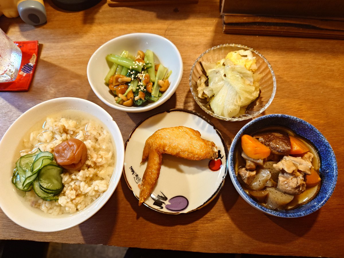G0LTTER's tweet photo. ユリア飯おばんざいいただきます。 https://t.co/FFlHOJUTVI