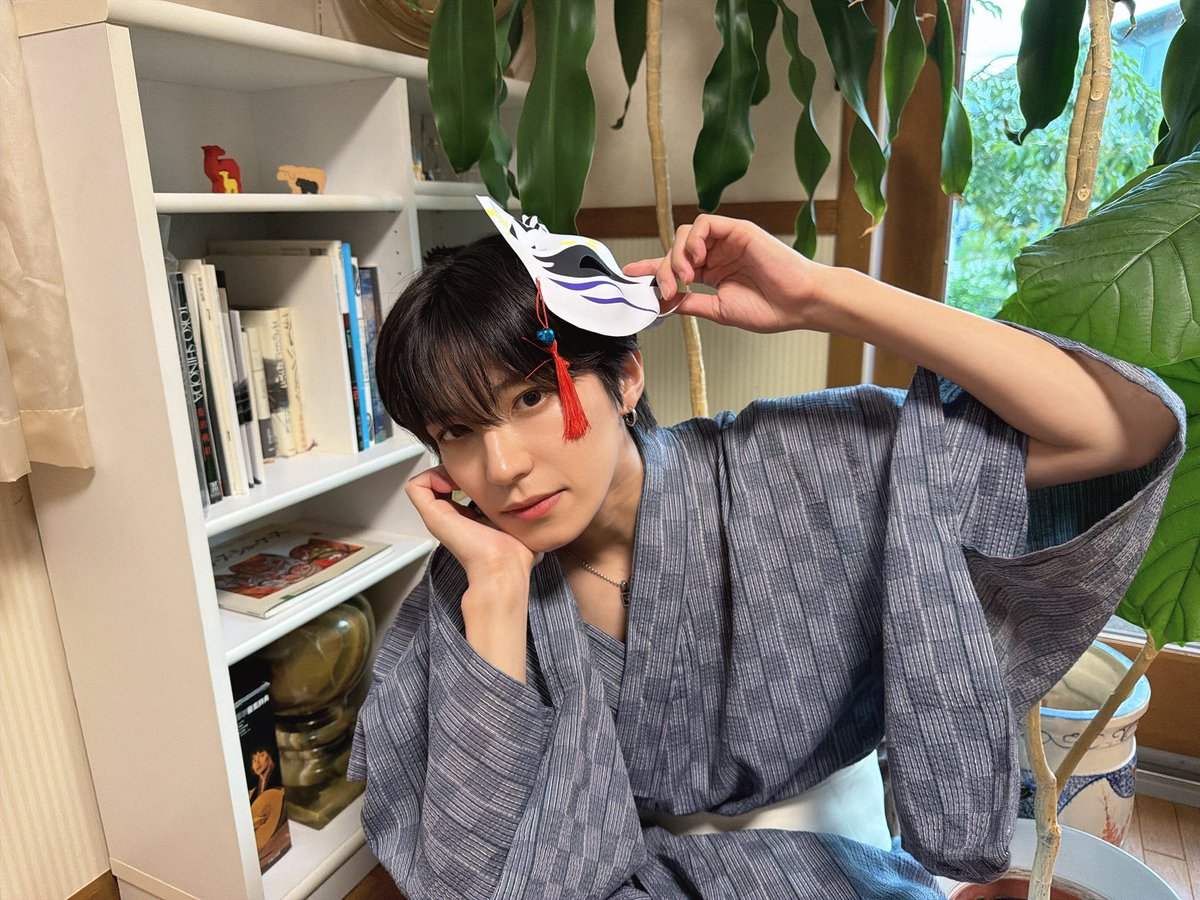 HARUKI_STAFF's tweet photo. 𓏸𓂂𓈒THX𓈒𓂂𓏸
Haruki Naruse”TALK EVENT”
𓇠 𓇠 𓇠
夏祭りトークイベント!
ありがとうございました!!
みんなのおかげで!イベントのおかげで!!
今年も浴衣着れました!!!👘✨
射的に輪投げに他出し物楽しんでいただけましたか!?🫠💫
私のイチオシはフランクフルト&射的でした!
こうして夏の思い出を一緒に作れて幸せですよ☺︎
暑い中準備や会場に足を運んでくれて、とても嬉しく思うし、改めて女性はすごいなとも思います。
男子も負けないように頑張るよ!!(?)
イベント2DAYS感謝感謝🫠🙏🏻🔥
倒れないように気をつけておくれ。
𓇠 𓇠 𓇠
📍OFFICIAL HP
https://t.co/AIplUh9TSx
HN STAFF