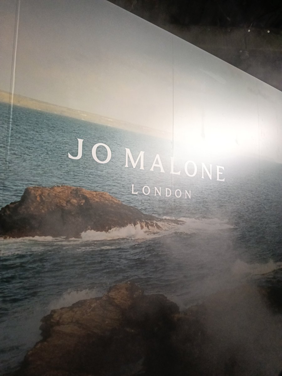 hgi256117's tweet photo. @jomalonelondon
#シーソルトアドベンチャー
#ジョーマローンロンドン https://t.co/3EsaBl4D2c