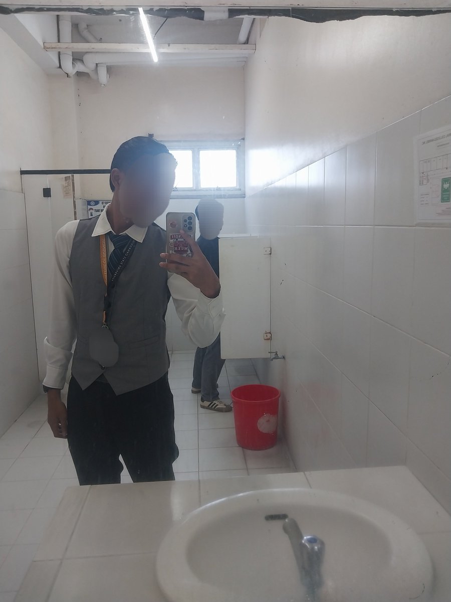 rantintill's tweet photo. At RMMC Marbel. Ano tara?

#alterkoronadal #altermarbel https://t.co/QsohT0jdMr