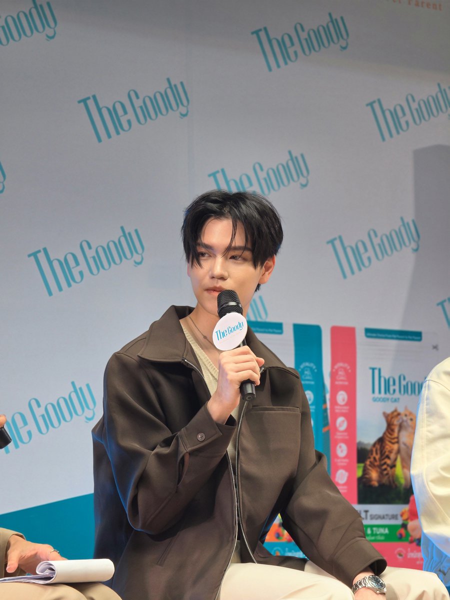 aimengTS17's tweet photo. ขอบคุณthe goody ที่พาน้องพีทน้องรีออนมาเจอหม่ามี๊ วันนี้สนุกมากค่าาา 

THE GOODY X PETE REEONN #TheGoodyWithPeteReeonn 
#reeonn #Pete_nvich https://t.co/1UxeL56EDn