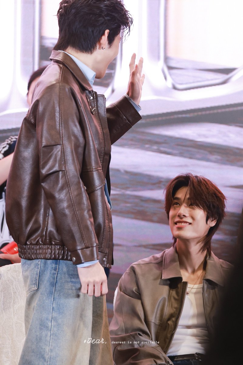 Satoru7d's tweet photo. พุพุเก็บสายตาลูกกกก🫣

PONDPHUWIN FANFEST MACAU

#GMMTVFanfestInMacau2026 
#PondPhuwin https://t.co/X4SfxNdkzS