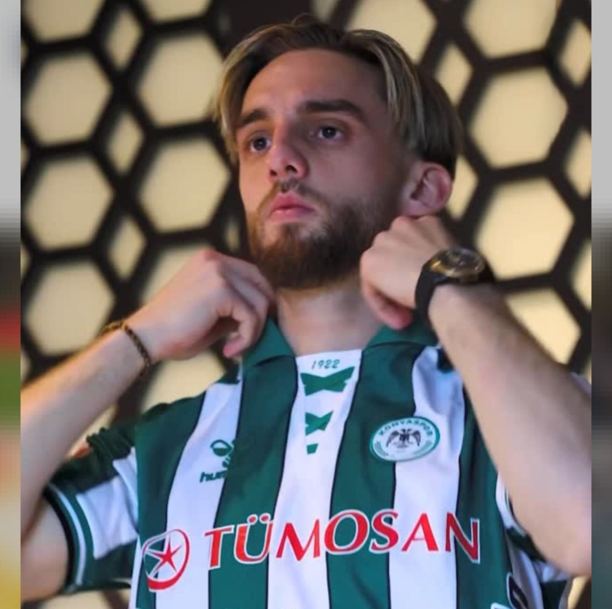lemarcaspors_'s tweet photo. Berkan Kutlu, Konyaspor'dan ayrıldığını açıkladı. https://t.co/V6w3f39g9s