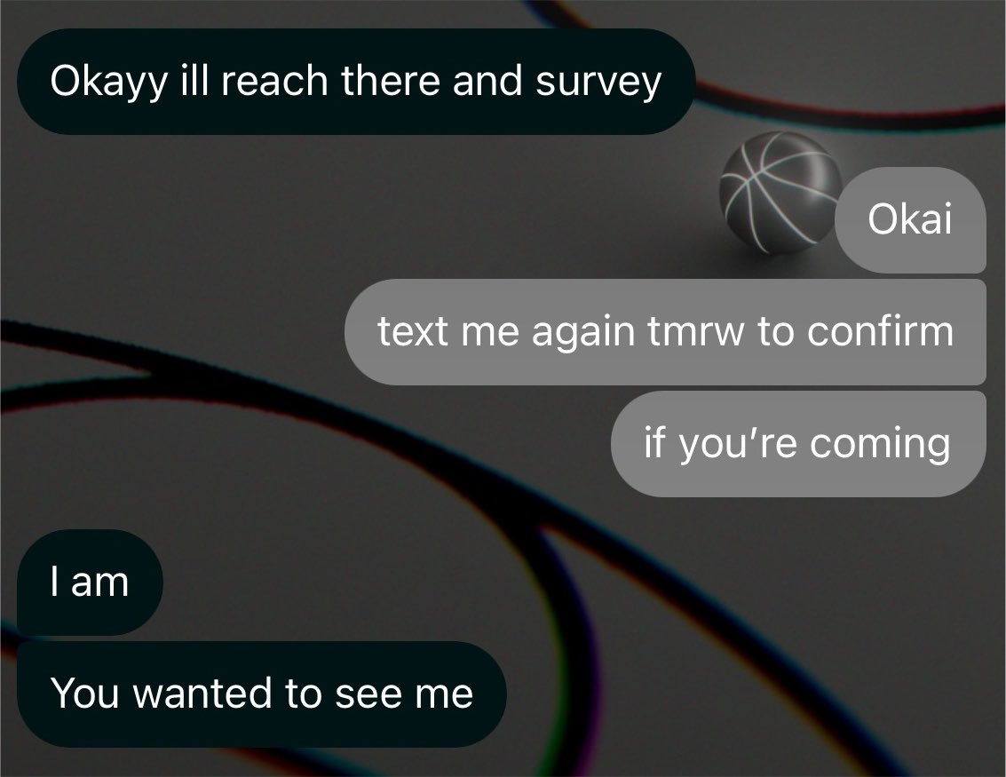 onurneess's tweet photo. A year ago vs today. Stopped being friends for 5 months but still came back with the same energy. Maybe this is my rizq all along https://t.co/iHuol7Rjta