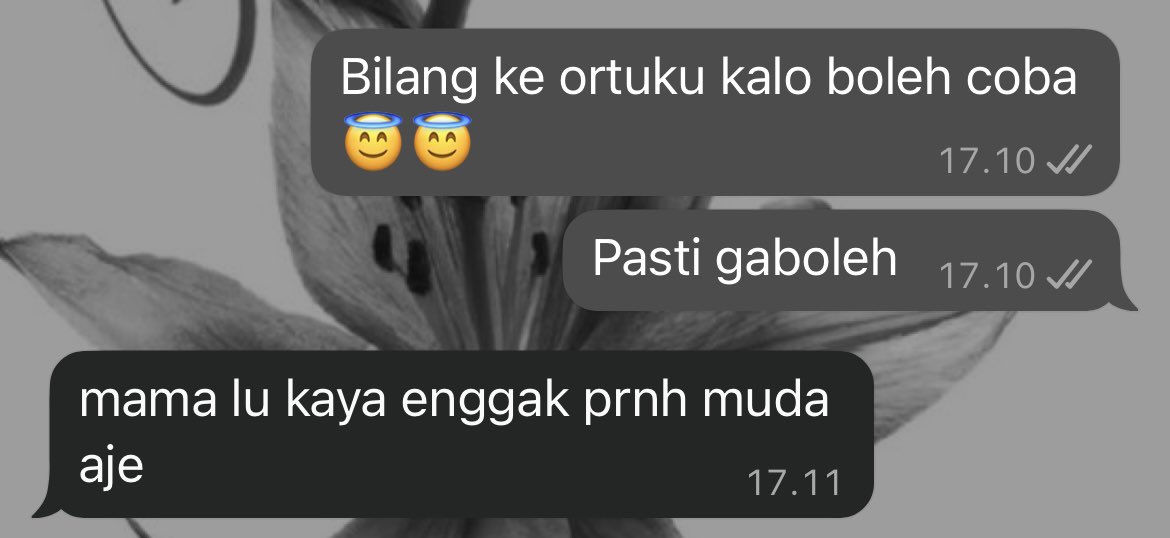 thinkerlux's tweet photo. Buibu satu ini emang no kaleng-kaleng, gwe rasa diaa stargirl pada zamannya https://t.co/wm0kxYjpbN