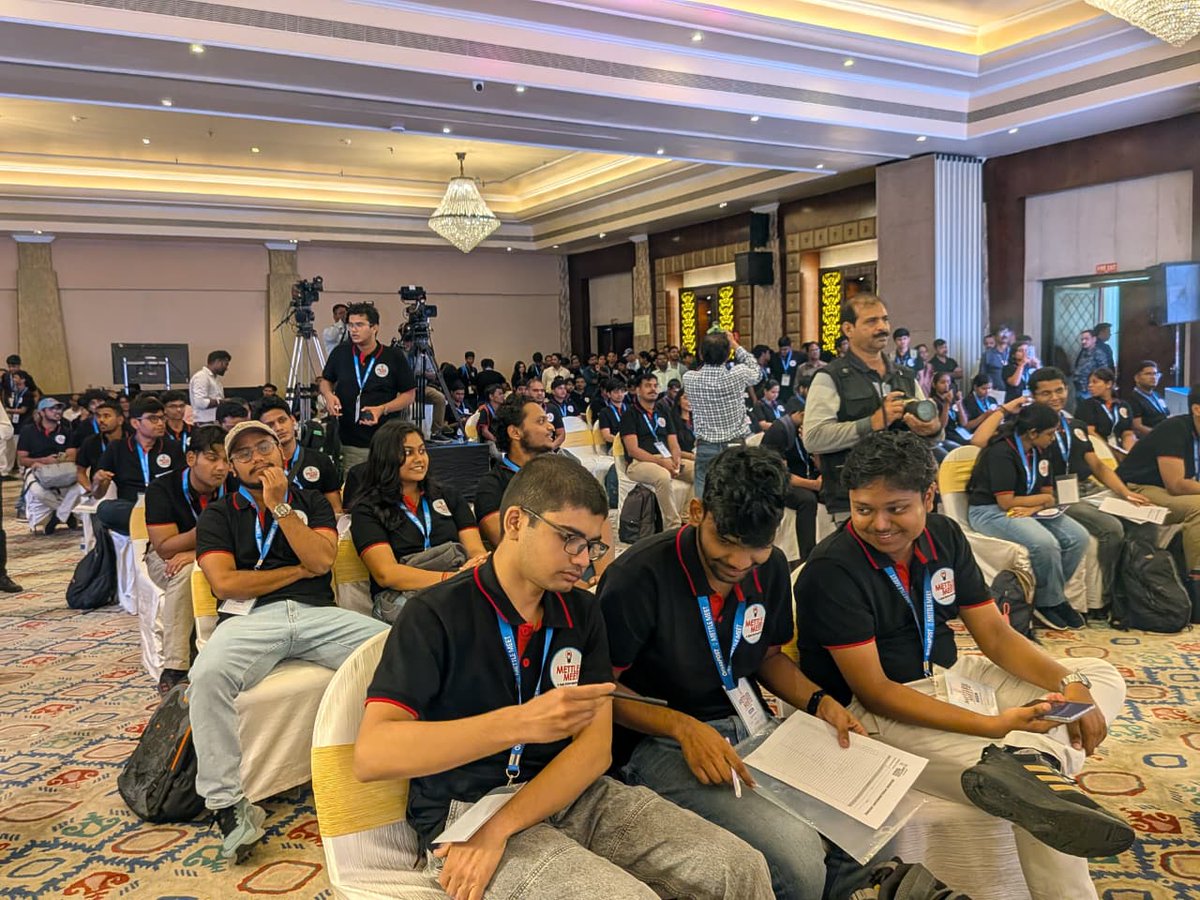 MettleMeet's tweet photo. Dharitri and Orissa POST Editor Tathagata Satpathy and CEO Adyasha Satpathy set the tone for Senior round, urging quizzers to embrace the challenge with confidence, curiosity and sharp thinking.  

@AdyashaSatpath3 @SatpathyLive 

#MettleMeet2026 #Quizzing #OrissaPOST https://t.co/5vP1yWdsJD