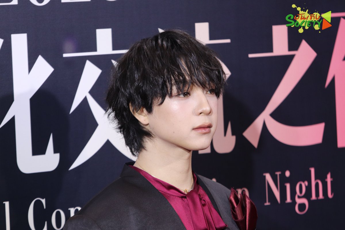 bunterngsociety's tweet photo. "บาส หัสณัฐ"  ในงานงาน WEIBO GALA 2026 

BAS WEIBO GALA 2026
#bbasjtr
#WeiboGala2026 
#WeiboCulturalCommunicationNight 
#บาสเด็กอ้วนที่แท้จริง https://t.co/acTNZL6q0Y