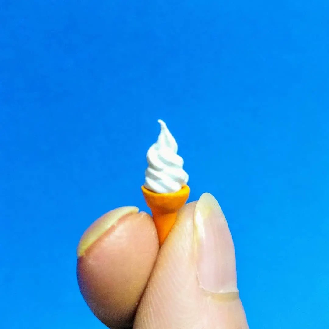 ken91721791's tweet photo. これがアクションフィギュア用に制作した自作の１２/１ソフトクリームです、強度重視でコーンはエポキシパテです、 https://t.co/9ivd4SgFn0