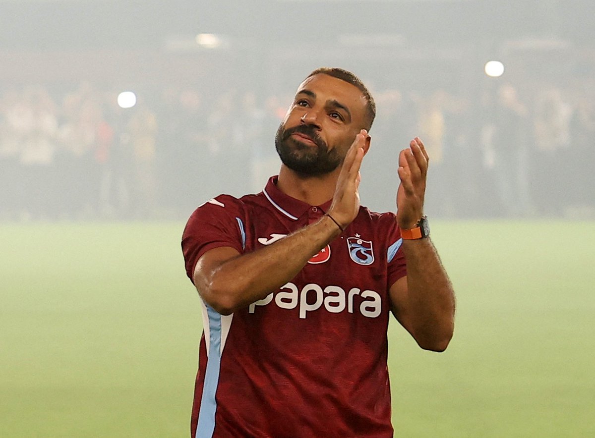 mackolik's tweet photo. 🔹 Ertuğrul Doğan: Trabzonspor kutlama konusunda bir dünya markası. Salah da şaşırdı, hayran kaldı. Bana, ''İyi ki beni bu insanların karşısına çıkardın'' dedi. 

📰 HT Spor https://t.co/13dSGk9FCX
