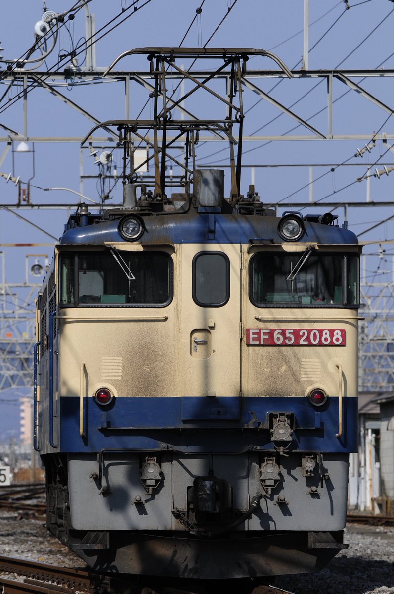 kurikuribow3's tweet photo. EF65 2088
手書きの通風口付き https://t.co/iyP1Ditkaa
