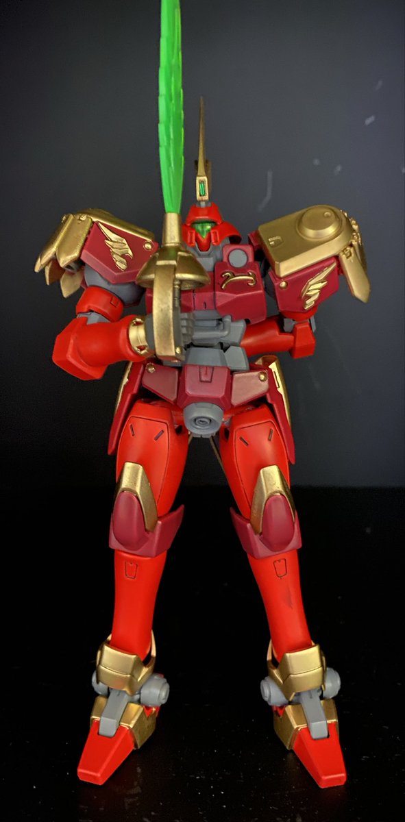 nukiz0's tweet photo. #GUNIT #レオス #ガンプラ好きと繋がりたい
レオス完成〜( * ॑꒳ ॑*)。
手首延長から始まり各部シャープ化等改修を経てついにスターダストナイツ二体目が出来ました!が、ディフューザーマントが扱いづらいので代わりのユニットを作ろうかな、と。
それが終わったら次はレオール。
え?ハイドラガンダム?瞬殺だよチクショー(´;ω;`)
